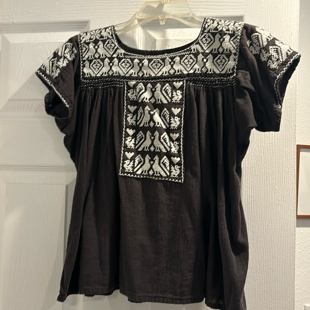 Star Mela M.A.B.E. Apparel gauzy embroidered top XS